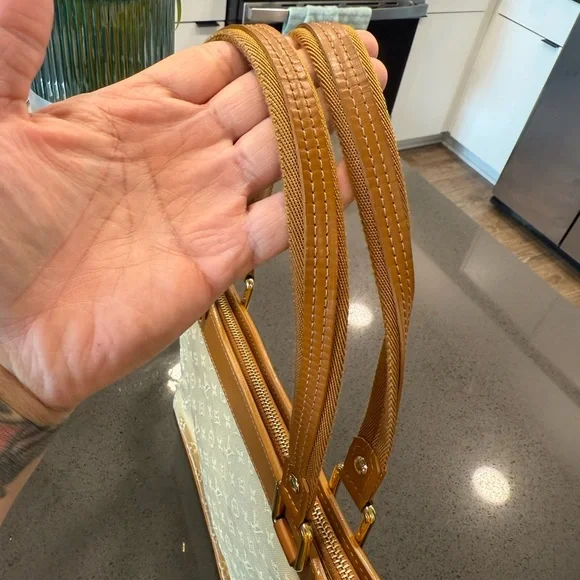 Vintage 2004 Louis Vuitton Mini Monogram Lucille PM Bag - Picture 9 of 12